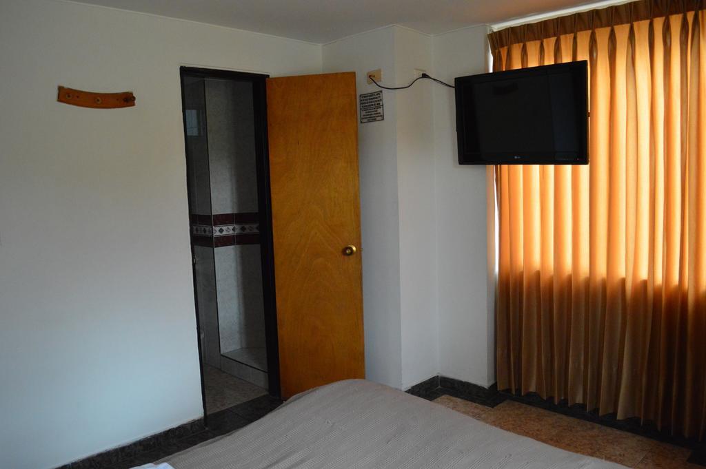 Hotel Torreon Popayan Room photo
